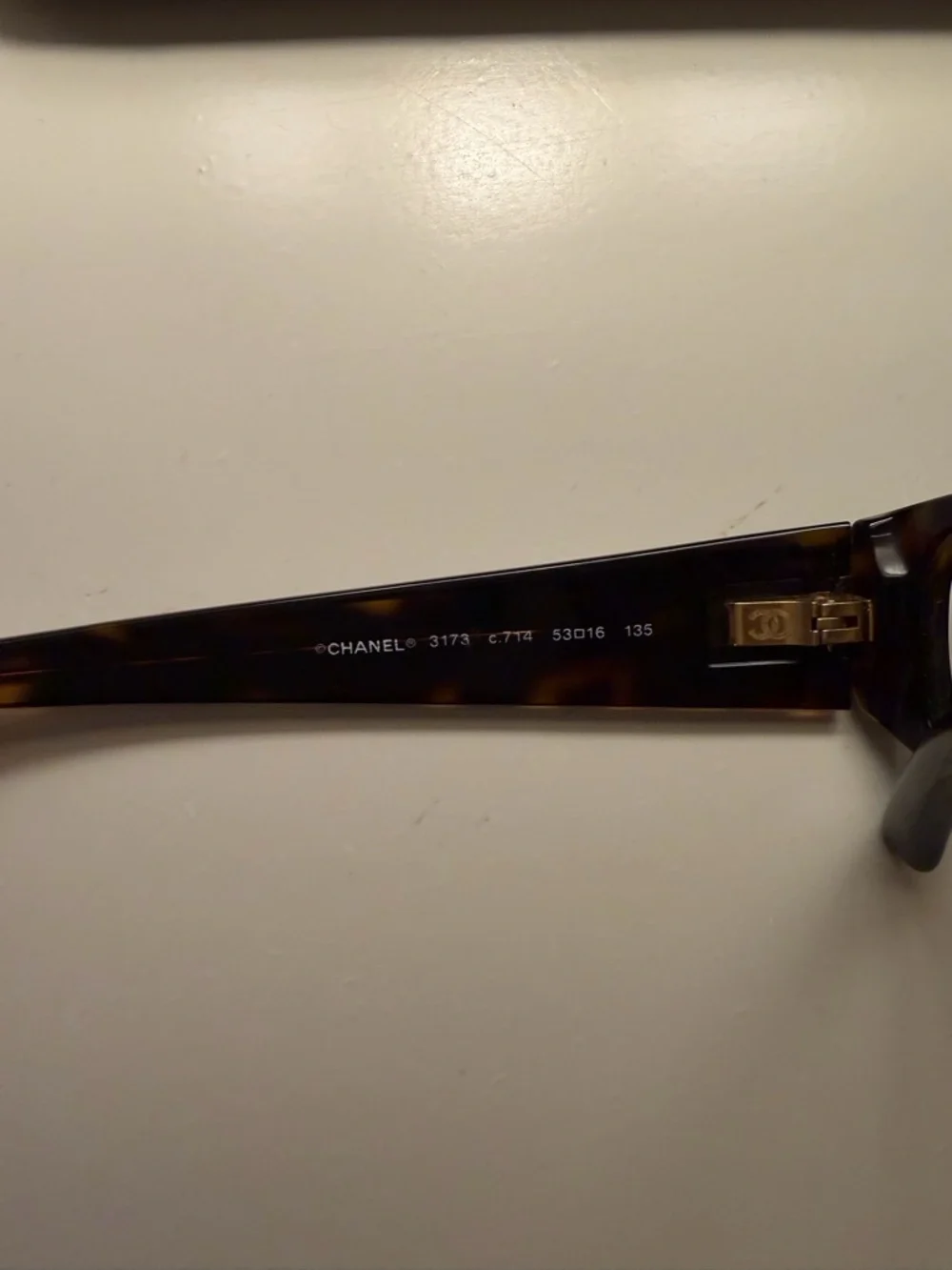 Chanel Tortoiseshell Frames with Black Quilted Case - Picture 4 of 4